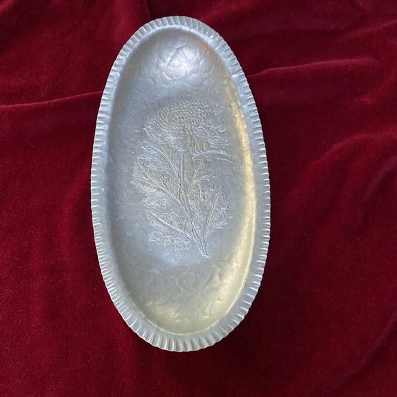 Vintage MidCentury Trade Continental Mark Aluminum Serving Tray #566 - Picture 3 of 6